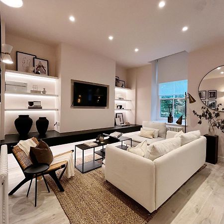 Luxury 2 Bedroom Flat In Central Тодморден Екстериор снимка