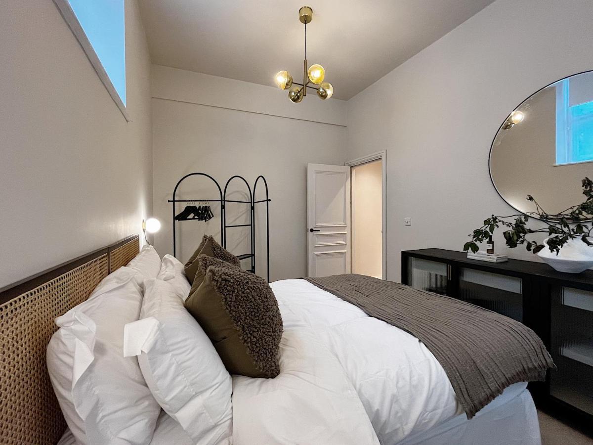 Luxury 2 Bedroom Flat In Central Тодморден Екстериор снимка